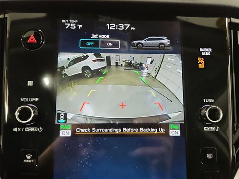 Certified 2025 Subaru Outback Touring AWD/4WD image 20