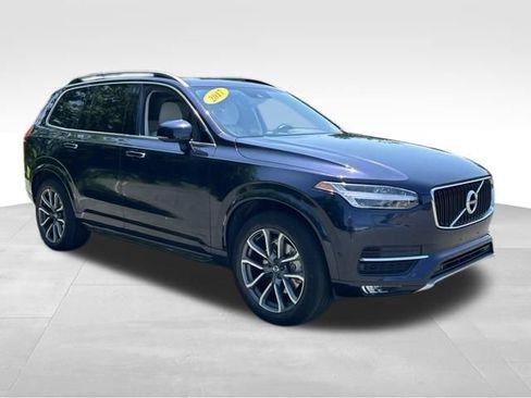 Used 2017 Volvo XC90 T6 Momentum w/ Convenience Package AWD/4WD image 7