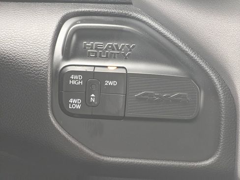 Used 2023 RAM 2500 Big Horn w/ Level 1 Equipment Group AWD/4WD image 19