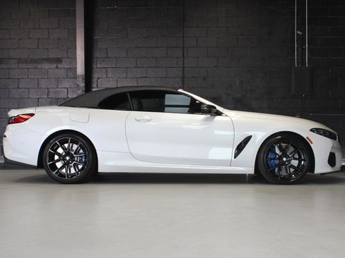 Used 2022 BMW M850i xDrive Convertible w/ M Carbon Exterior Package image 24