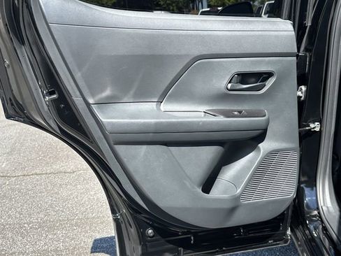 Certified 2025 Nissan Kicks S AWD/4WD image 23