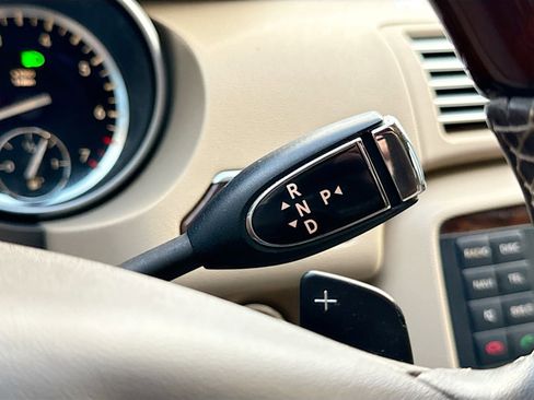 Used 2012 Mercedes-Benz R 350 4MATIC image 17