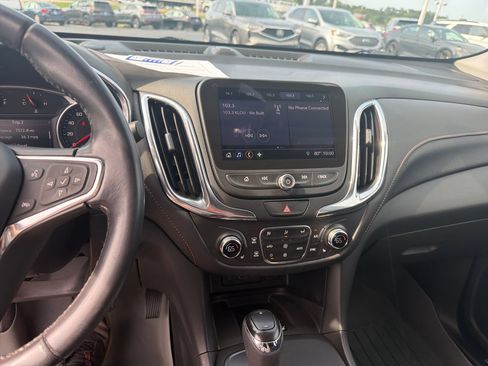 Used 2020 Chevrolet Equinox Premier FWD image 19