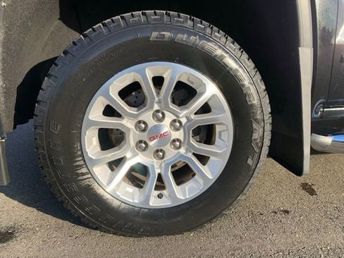 Used 2014 GMC Sierra 1500 SLE w/ SLE Value Package image 10