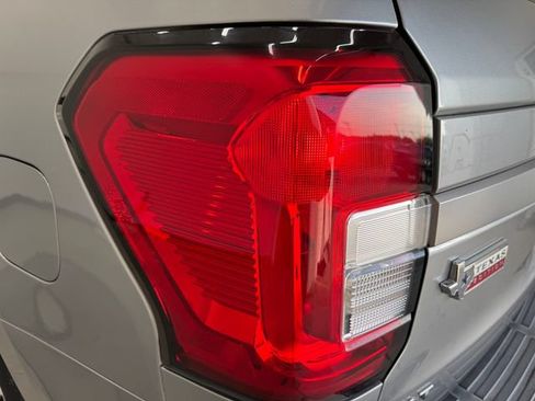 Used 2022 Ford Expedition XLT RWD image 35