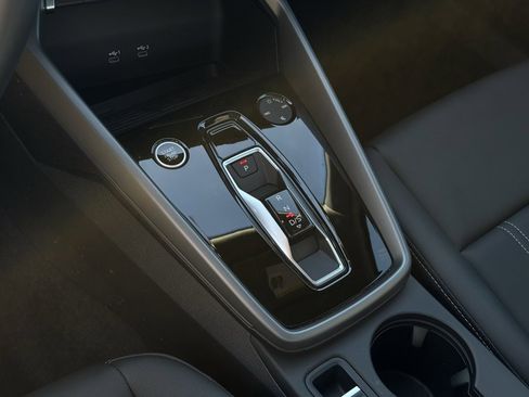 Used 2025 Audi A3 2.0T Premium image 24