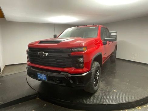 New 2026 Chevrolet Silverado 2500 Custom image 3