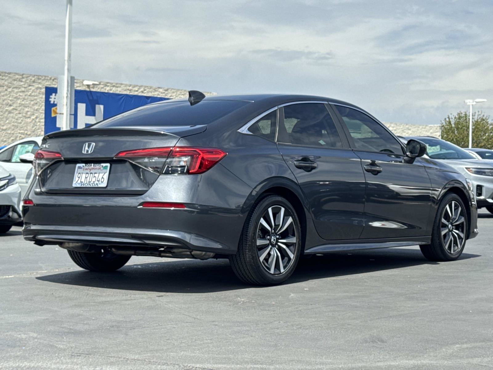 Used 2024 Honda Civic EX image 5