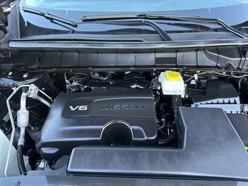 Used 2024 Nissan Pathfinder SL w/ SL Premium Package image 34