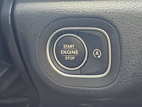 Used 2024 Mercedes-Benz GLE 350 4MATIC image 35