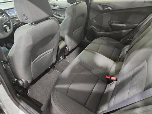 Used 2017 Chevrolet Cruze LT image 22