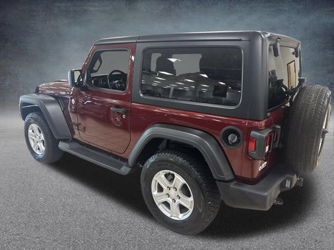 Used 2021 Jeep Wrangler Sport AWD/4WD image 4