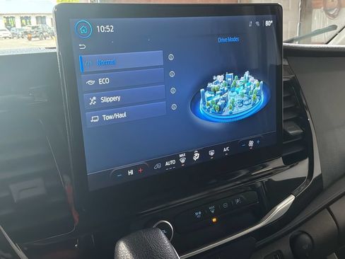 Used 2024 Ford Transit 350 XLT RWD image 27
