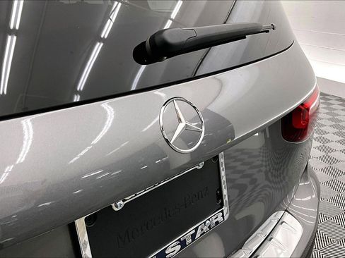 Certified 2023 Mercedes-Benz GLB 250 image 7
