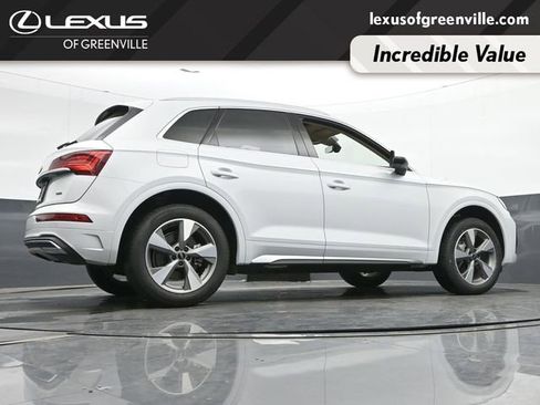 Used 2025 Audi Q5 2.0T Premium Plus w/ Premium Plus Package AWD/4WD image 34