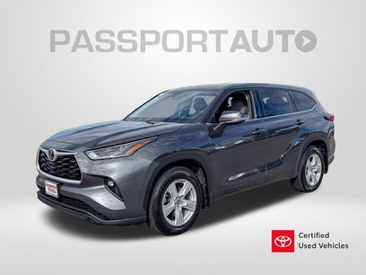 Certified 2021 Toyota Highlander LE