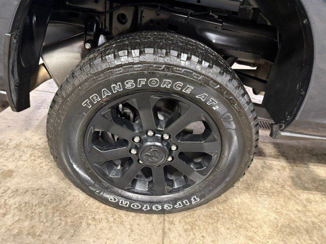 Used 2025 RAM 2500 Big Horn AWD/4WD image 21