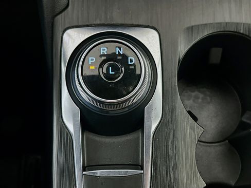 Used 2024 Ford Escape ST-Line image 24