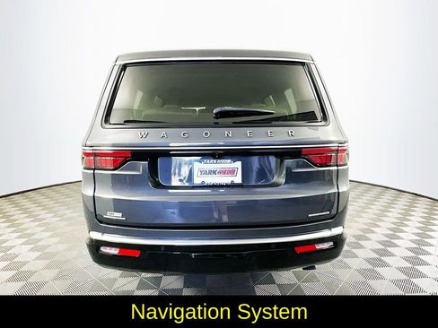 Used 2022 Jeep Wagoneer Series II image 9