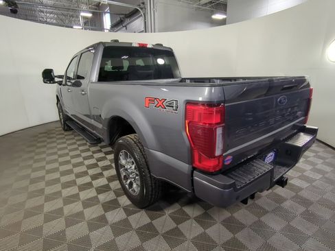 Used 2022 Ford F250 Lariat w/ Lariat Ultimate Package image 6