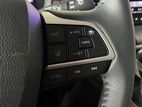 Used 2025 Toyota Sienna XLE w/ XLE Plus Package AWD/4WD image 30