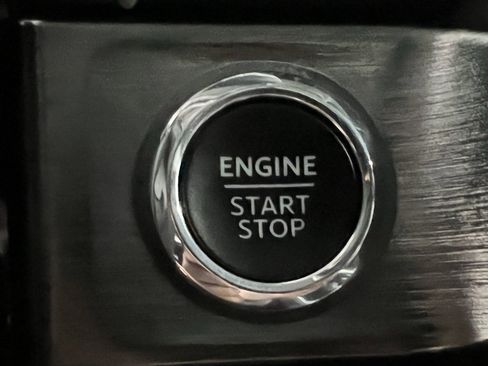 Used 2023 Ford F350 Lariat w/ Lariat Ultimate Package image 32