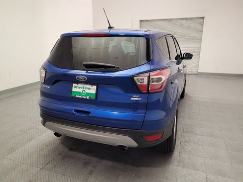 Used 2017 Ford Escape SE AWD/4WD image 7