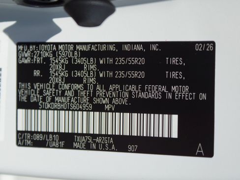 Used 2026 Toyota Highlander Limited AWD/4WD image 28