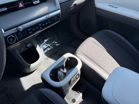 Used 2024 Hyundai Ioniq 5 SEL RWD image 13
