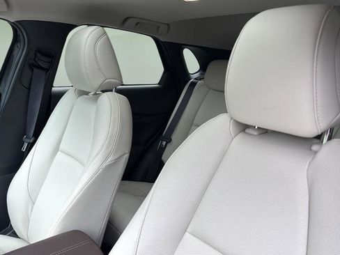 Certified 2025 MAZDA CX-30 AWD 2.5 S w/ Premium Package image 12