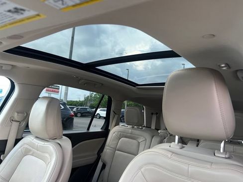 Certified 2024 Lincoln Aviator Reserve w/ Equipment Group 201A AWD/4WD image 26
