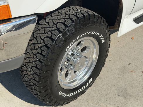 Used 1999 Ford F250 Lariat image 23