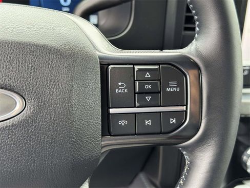 Used 2025 Ford F350 Platinum image 12