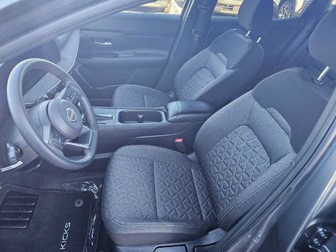 Certified 2025 Nissan Kicks SV image 14