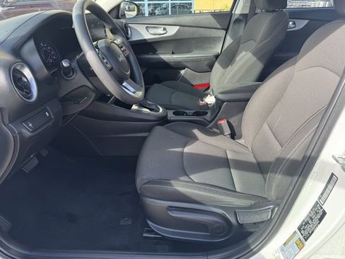 Certified 2023 Kia Forte LXS image 16