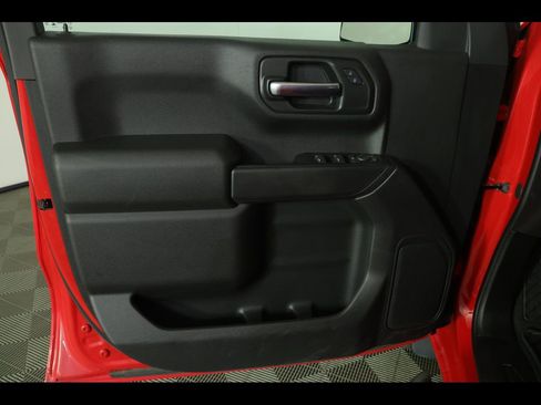 Used 2024 Chevrolet Silverado 1500 Custom Trail Boss w/ LPO, Dark Essentials Package AWD/4WD image 23