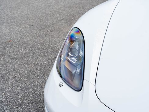 Certified 2024 Porsche 718 Boxster image 20