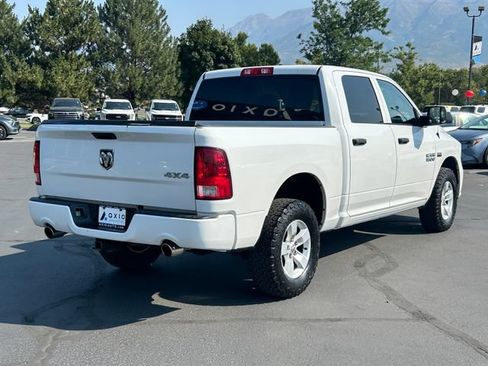 Used 2017 RAM 1500 Express AWD/4WD image 3