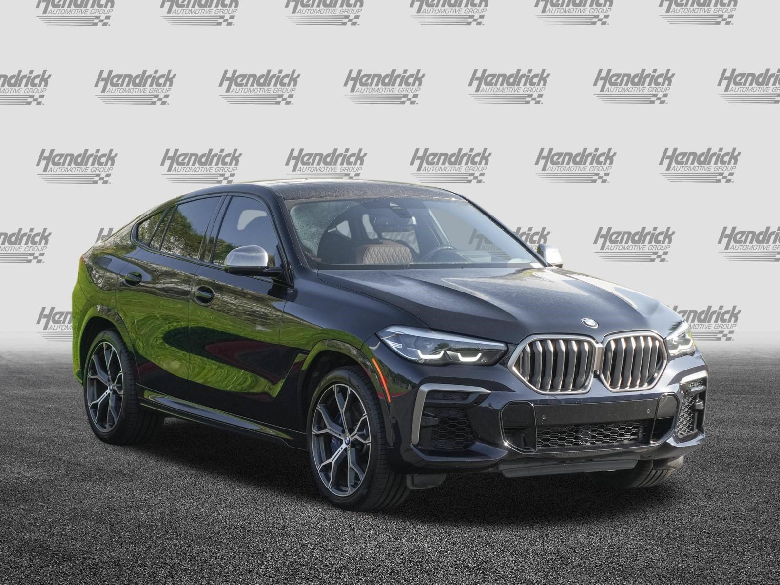 Used 2023 BMW X6 M50i w/ Parking Assistance Package AWD/4WD image 2