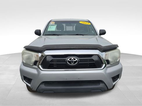 Used 2013 Toyota Tacoma 4x4 Access Cab w/ SR5 Pkg image 32