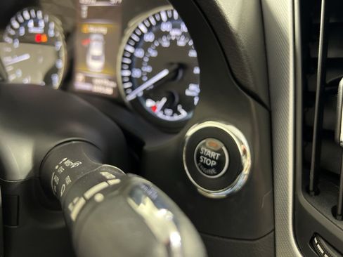 Used 2019 INFINITI Q50 Luxe w/ Essential Package (3.0T Luxe) image 33