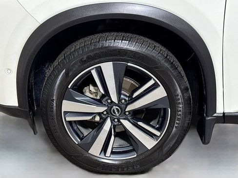 Used 2023 Nissan Rogue SL w/ SL Premium Package FWD image 31