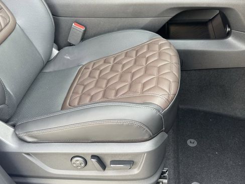 New 2026 Nissan Armada Platinum image 8