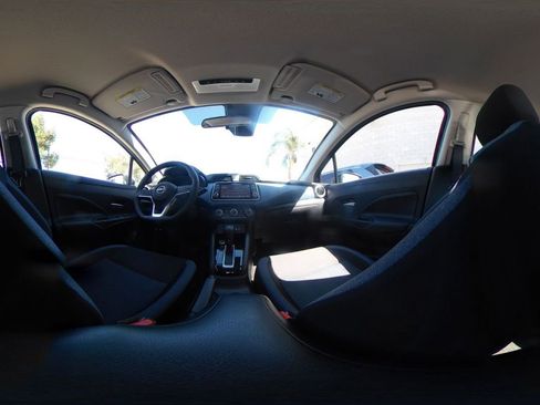 Used 2025 Nissan Versa SV FWD image 42