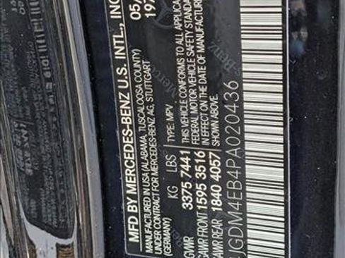Used 2023 Mercedes-Benz EQS 580 4MATIC SUV image 22