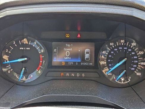 Used 2018 Ford Edge SE image 12