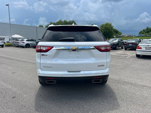 Used 2021 Chevrolet Traverse High Country FWD image 8
