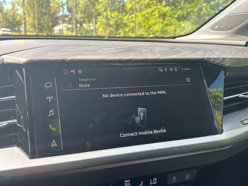 Used 2025 Audi Q4 e-tron Premium Plus image 56