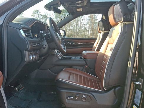 Certified 2024 GMC Yukon XL Denali Ultimate image 17