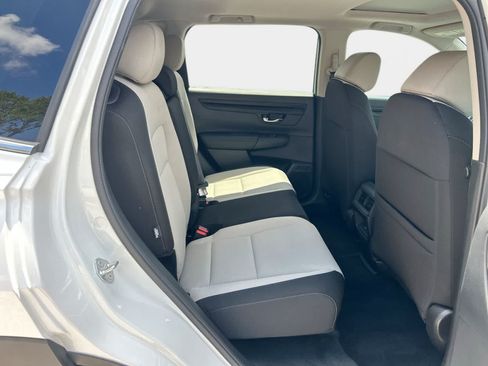 Used 2024 Honda CR-V EX image 13